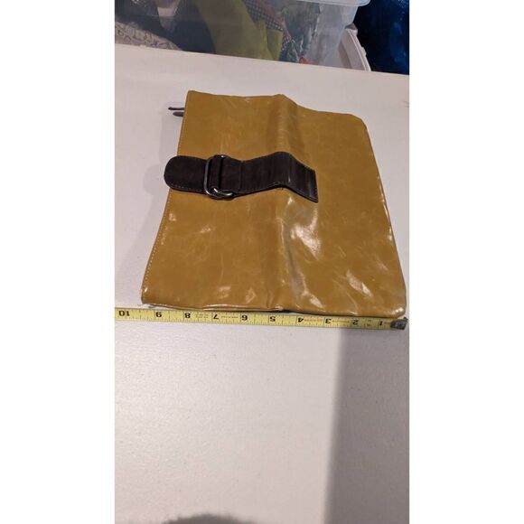 Shiraleah Women Yellow Fold-over Zippered Clutch Bag Size 5" H X 11" L - Picture 12 of 13